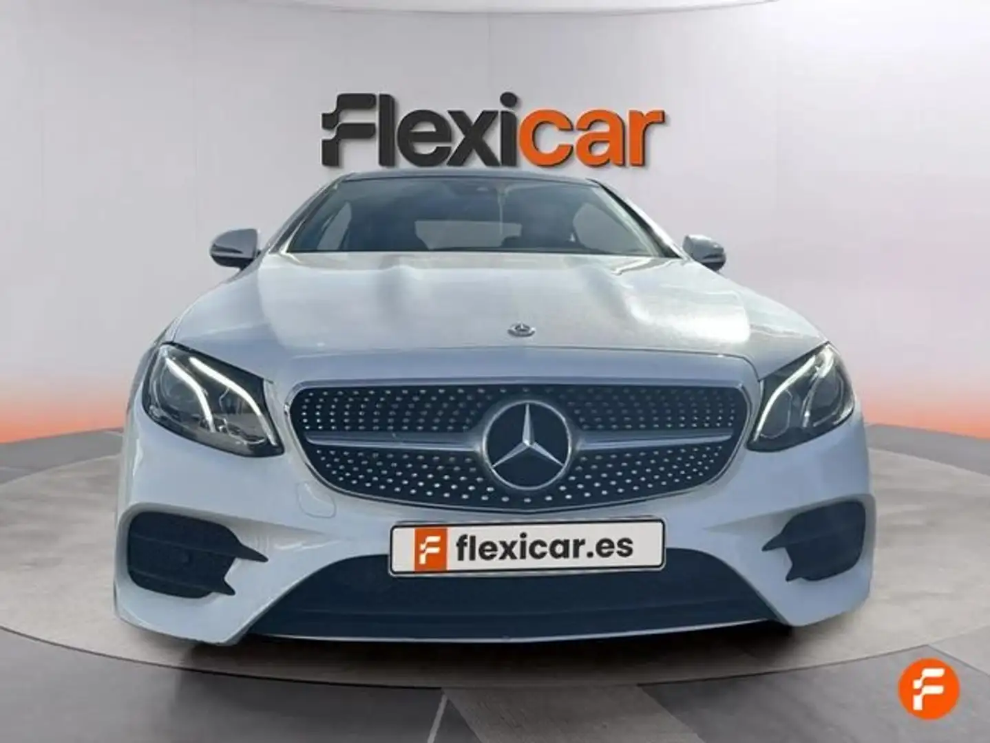 Mercedes-Benz E 220 Coupé d Blanco - 2