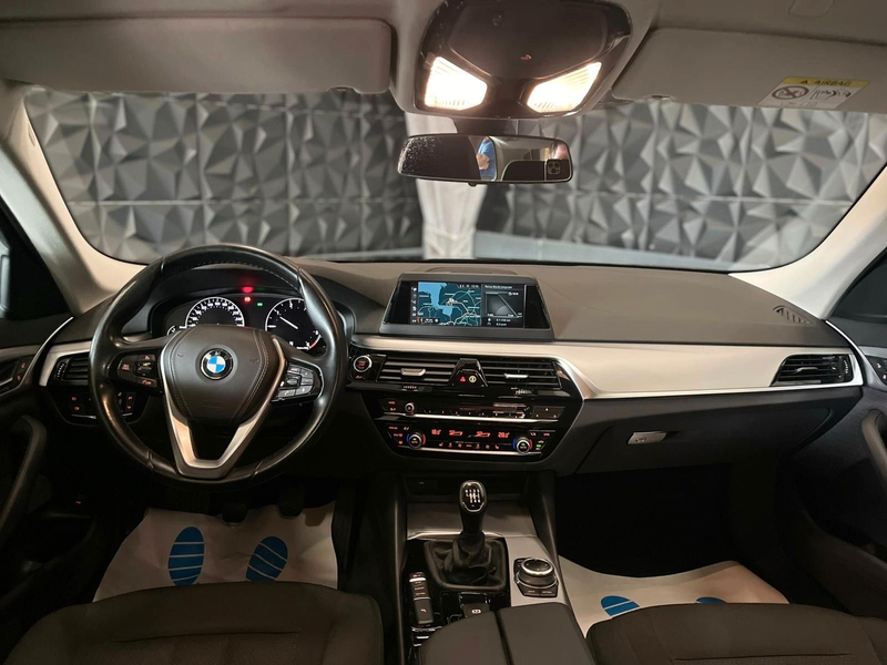 BMW 520 5 Touring 520 d — photo 11