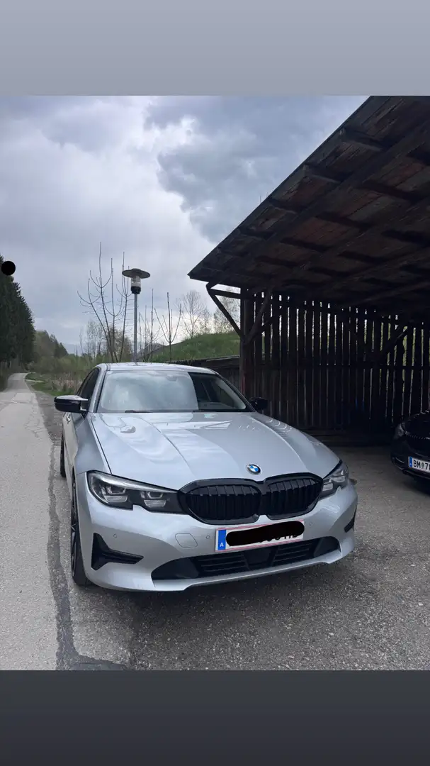 BMW 318 318d 48 V Aut. - 1
