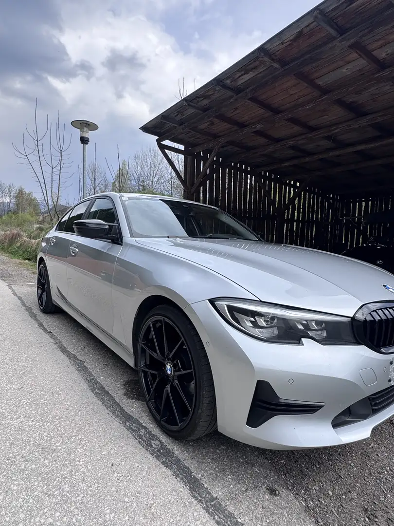 BMW 318 318d 48 V Aut. - 2
