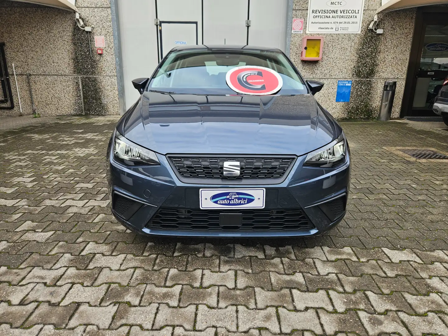 SEAT Ibiza 1.0 ECOTSI 95 CV STYLE Grigio - 2