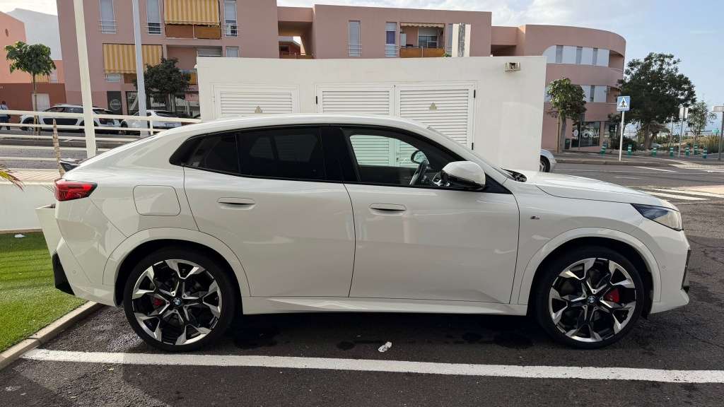 BMW X2 sDrive 20iA M Sport Pro - foto 1