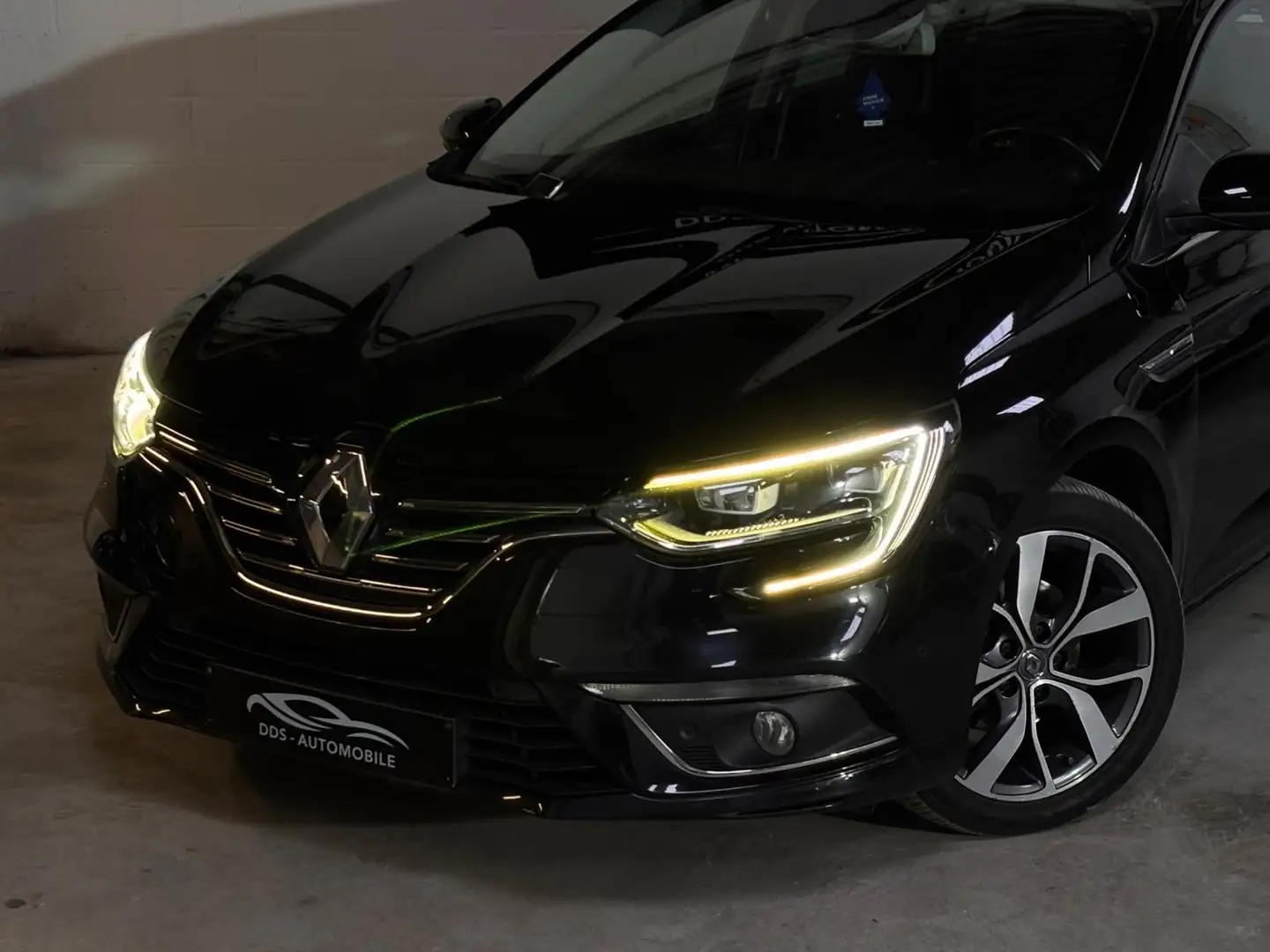 Renault Megane ***Renault Mégane Garantie 12 mois ✅ Noir - 2