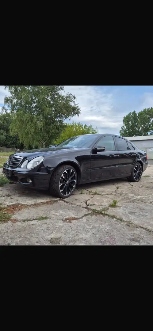 Mercedes-Benz E 200 E 200 Kompressor (211.042) Black - 1