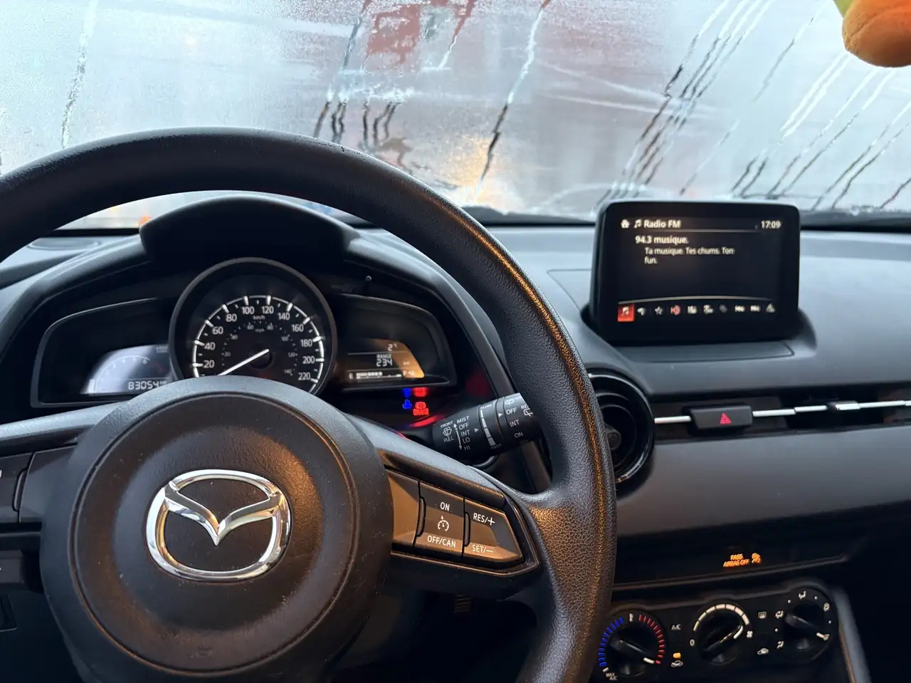 Mazda CX-3 снимка Mazda CX-3