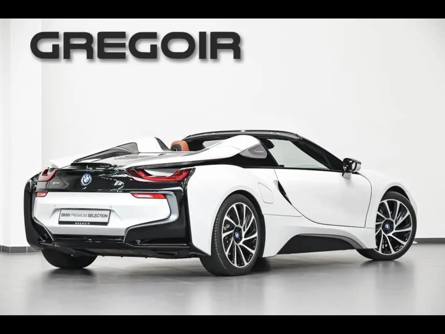 BMW i8 Roadster | Perfe Real Hybrid Wit - 2