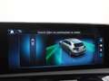 Mercedes-Benz A 250 e AMG Line | Distronic Cruise Control | Panorama - Zwart - thumbnail 44