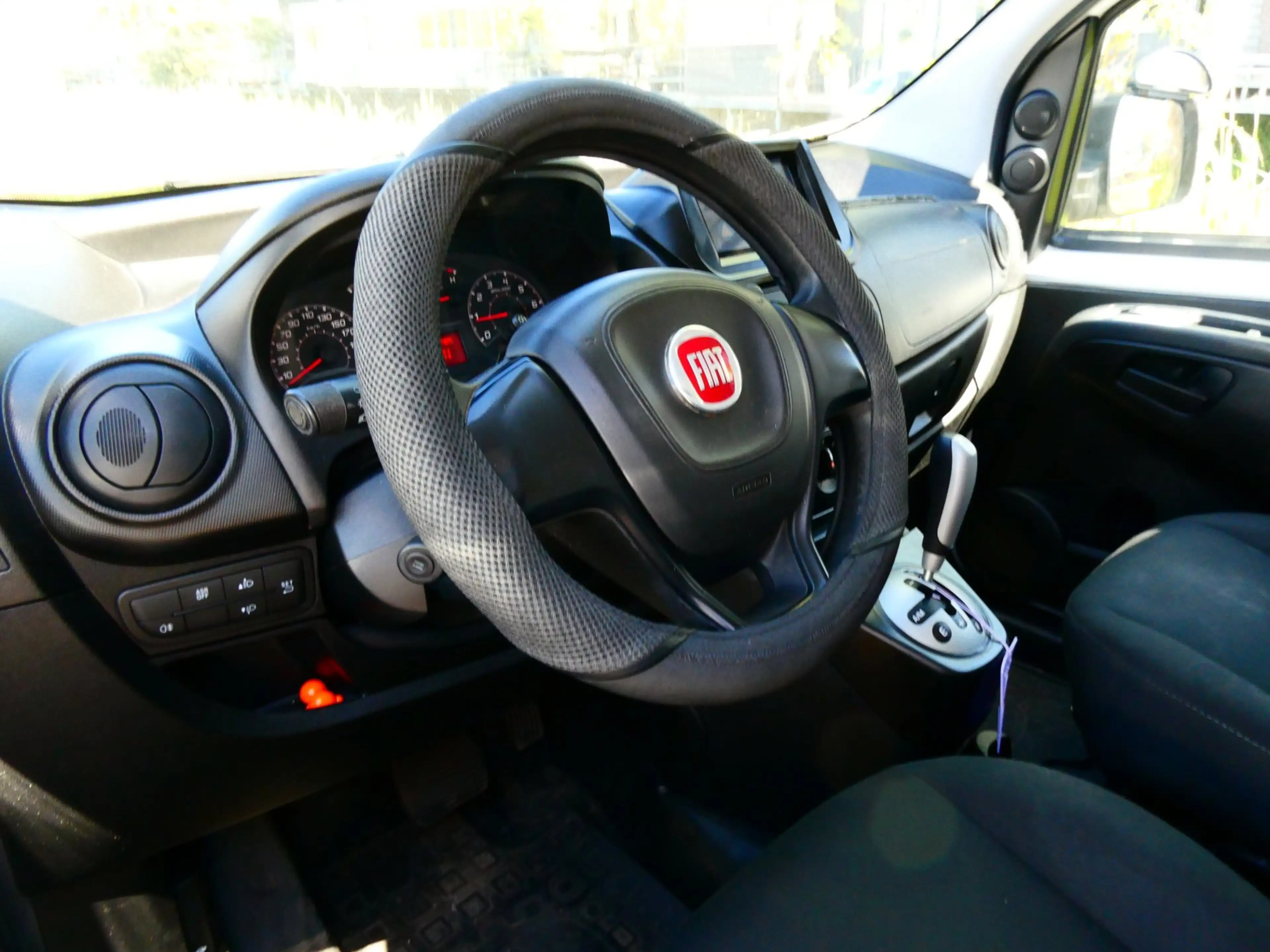 Fiat Fiorino 1.3 SX 80pk 2e eig. Automaat Airco BTW-auto PDC Tr — photo 14
