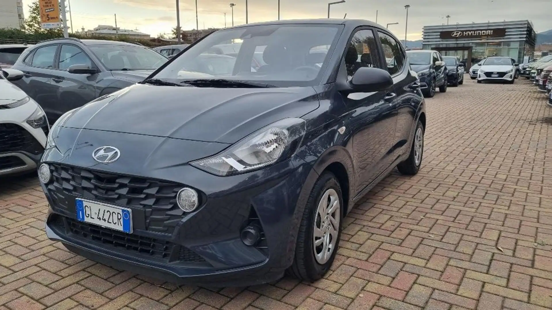 Hyundai i10 1.0 MPI con Ecopack Advanced Blu/Azzurro - 2