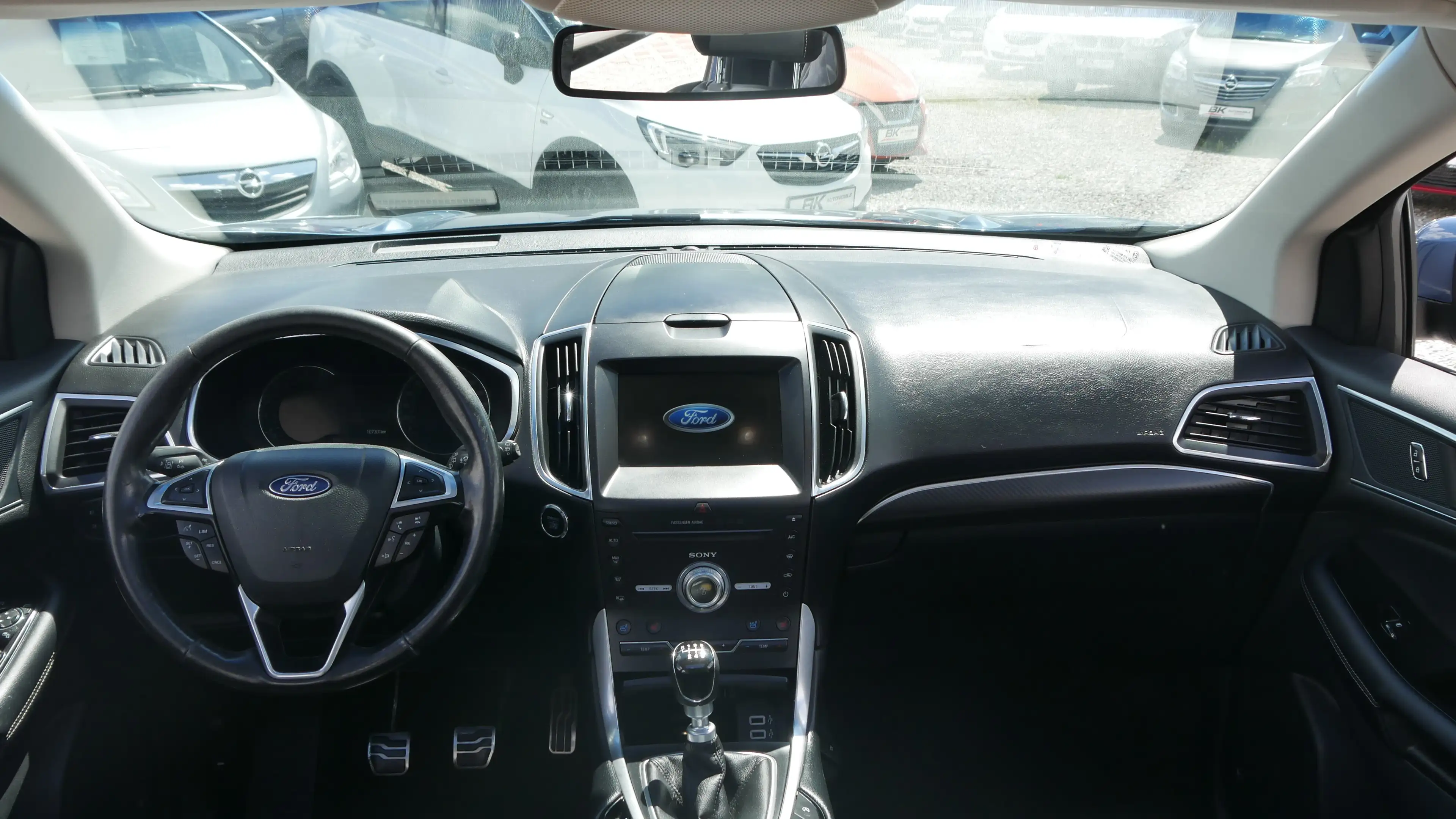 Ford Edge ST-Line 4x4 Keyless Pano Sitzheiz/Kühlung Pano — photo 10