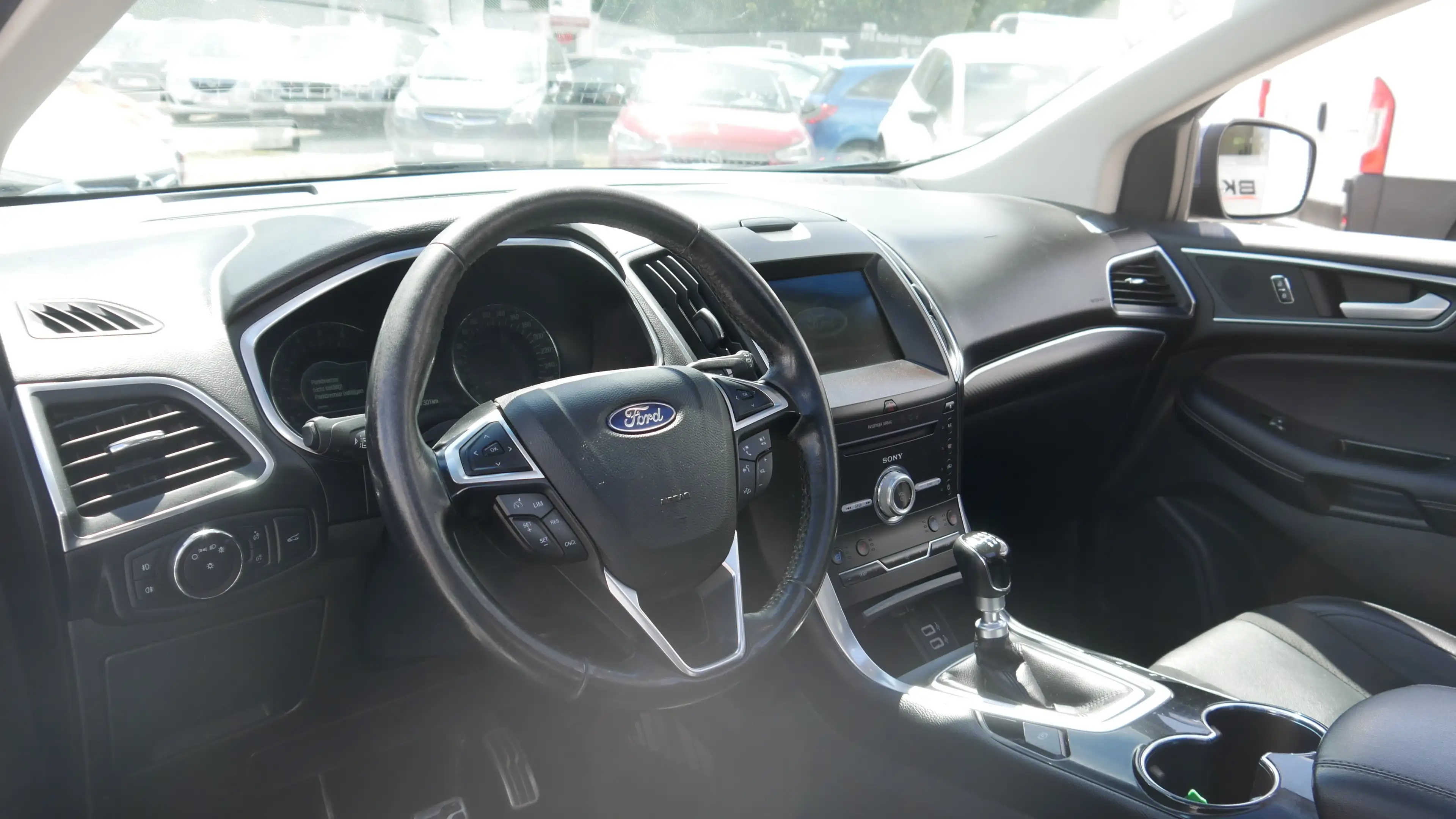 Ford Edge ST-Line 4x4 Keyless Pano Sitzheiz/Kühlung Pano — photo 11