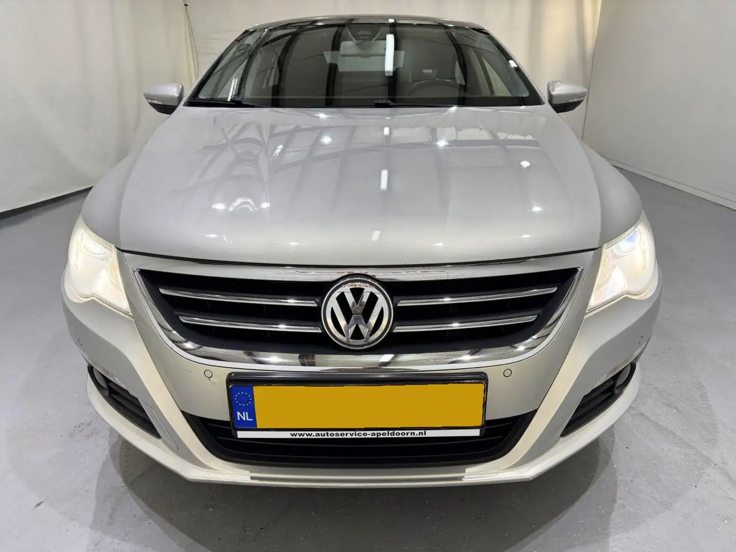 Volkswagen Passat CC 1.8 TSI Navi/Clima/Xenon Šedá - 2