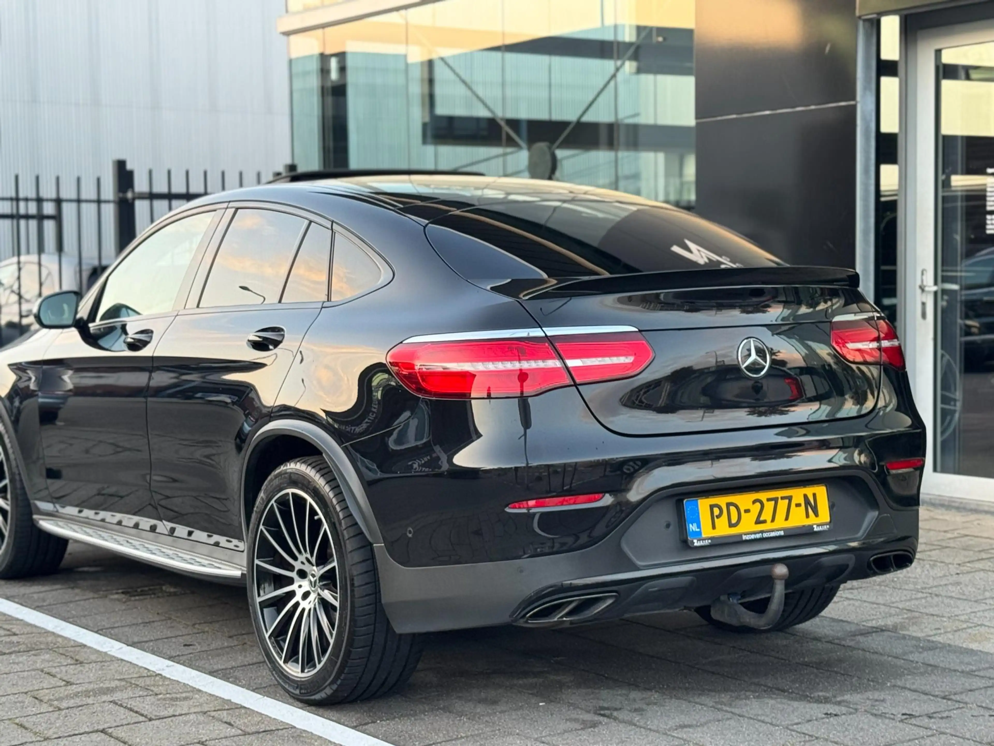 Mercedes-Benz GLC 250 Coupé 4MATIC Edition 1 — photo 7