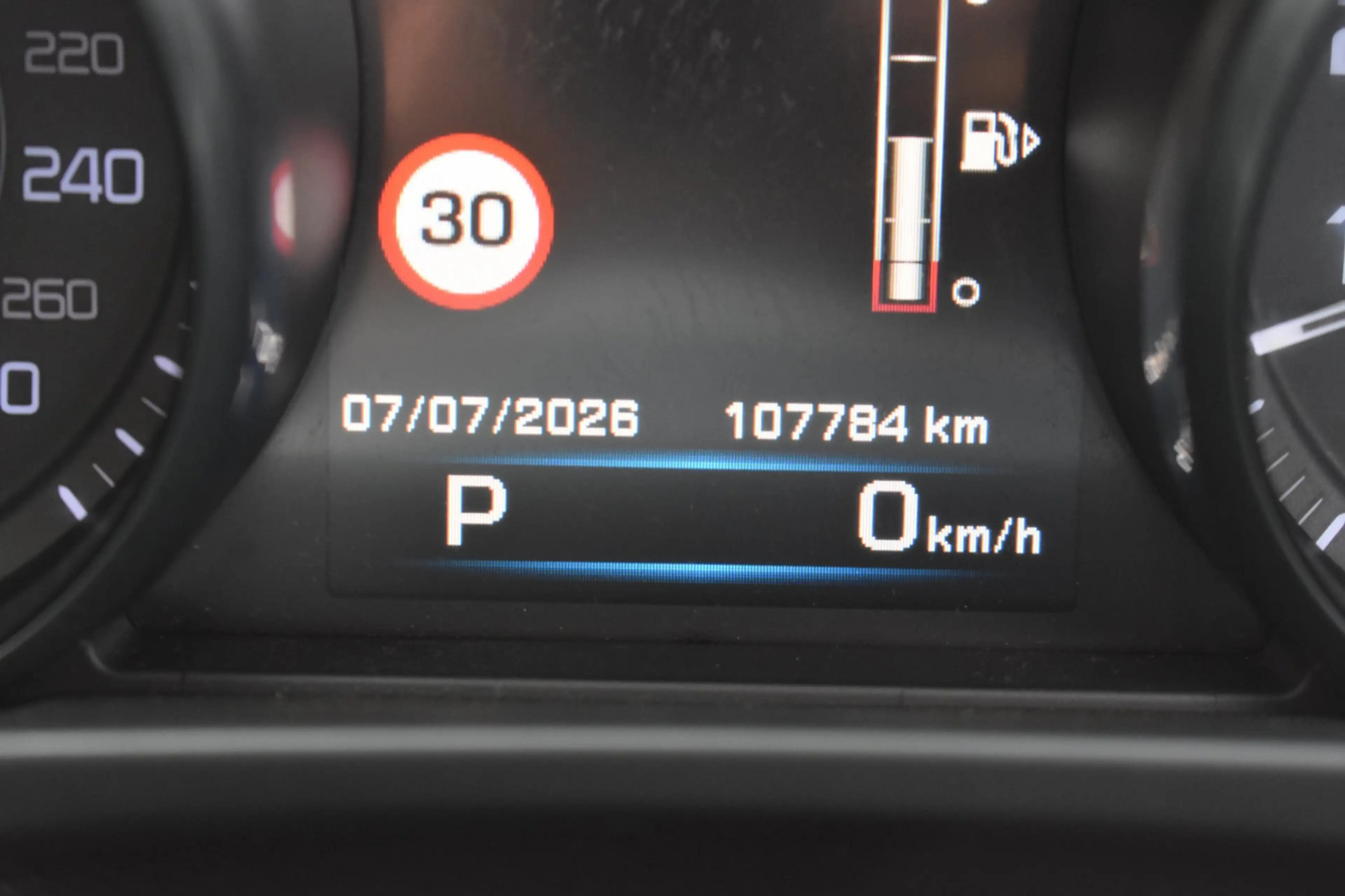 Jaguar XE 2.0 Portfolio '16 Pano Clima Navi Cruise Leder Inr — photo 9