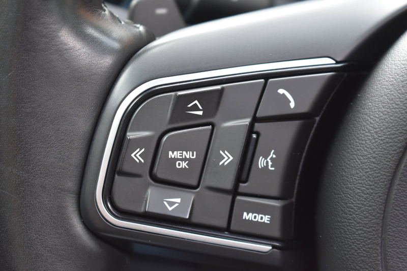 Jaguar XE 2.0 Portfolio '16 Pano Clima Navi Cruise Leder Inr — photo 11