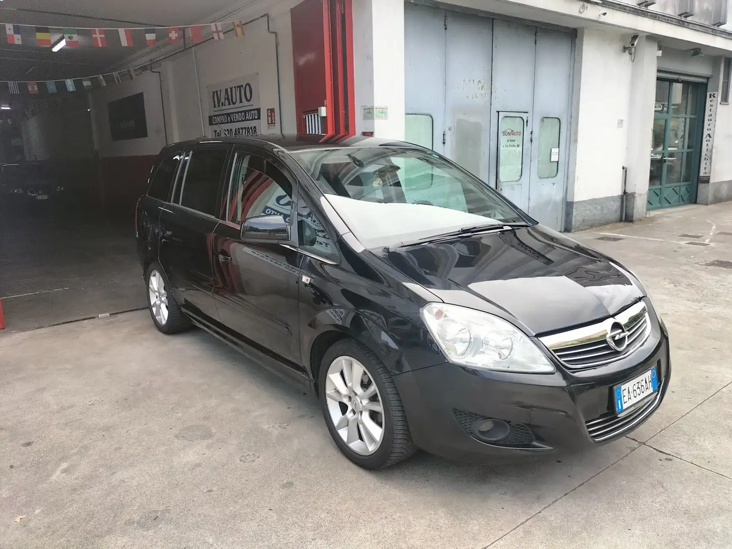 Opel Zafira 1.6 benzina Cosmo 115cv 7 posti - 2