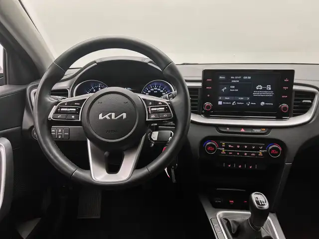 Kia Ceed view 10