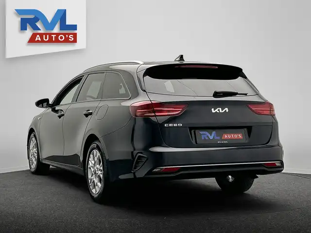 Kia Ceed view 3