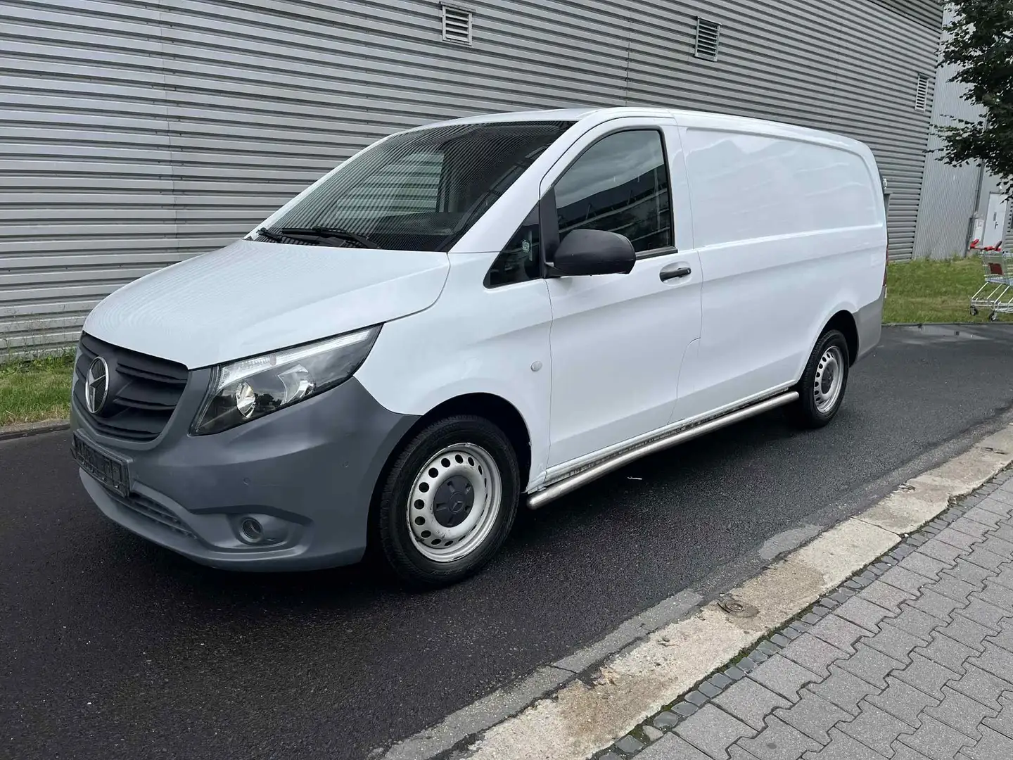 Mercedes-Benz Vito 114 CDI Lang Navi Klima PDC Kamera Weiß - 1