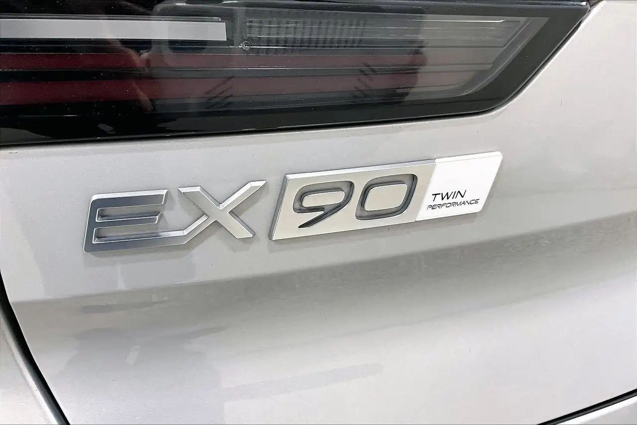 Volvo EX90 снимка Volvo EX90