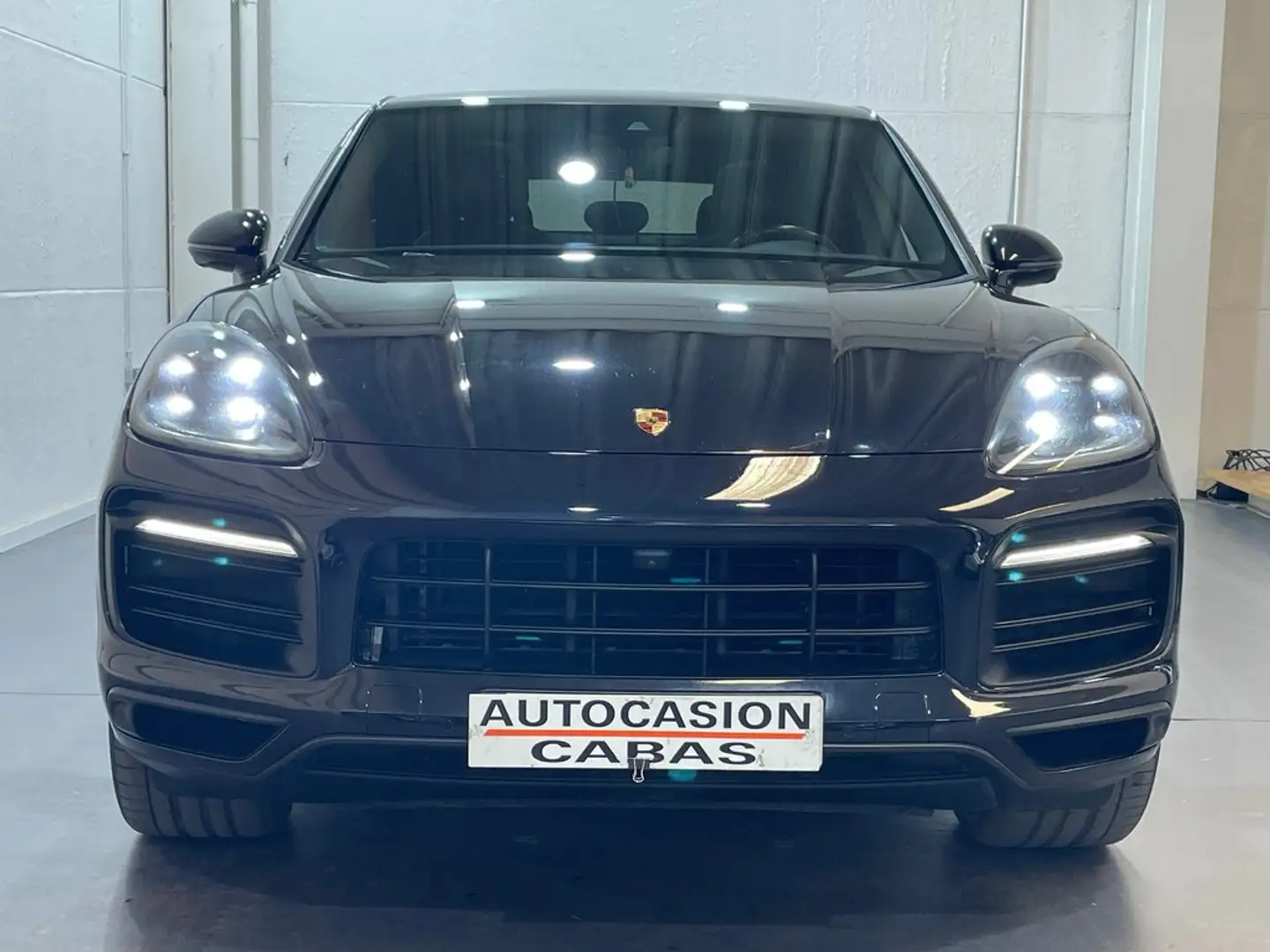 Porsche Cayenne E-Hybrid Schwarz - 2