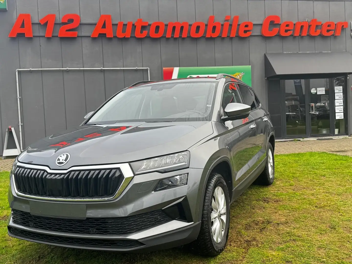 Skoda Karoq Karoq 1.0 TSI Active ] Camera ] Airco ] Grijs - 1