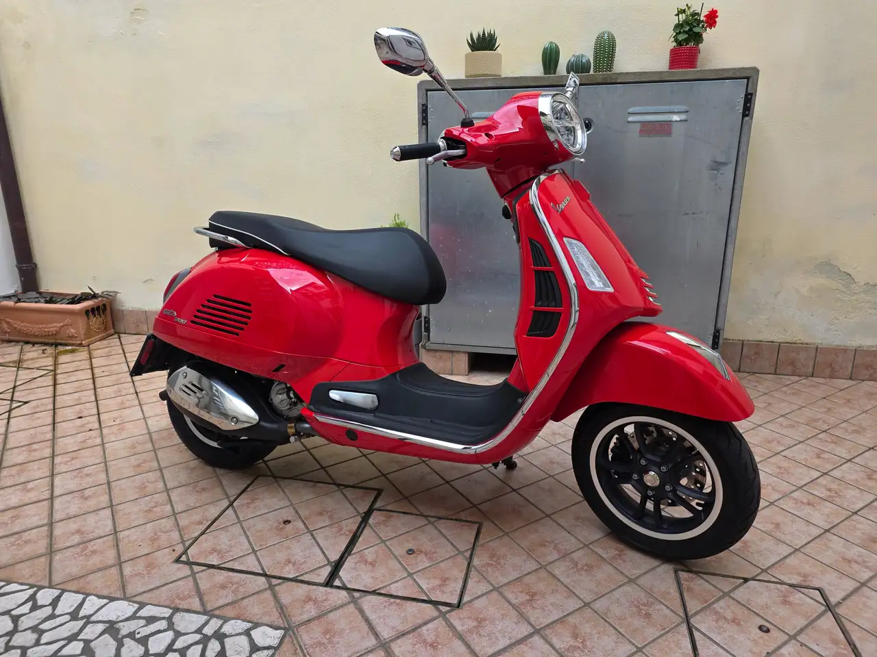 Vespa GTS 300