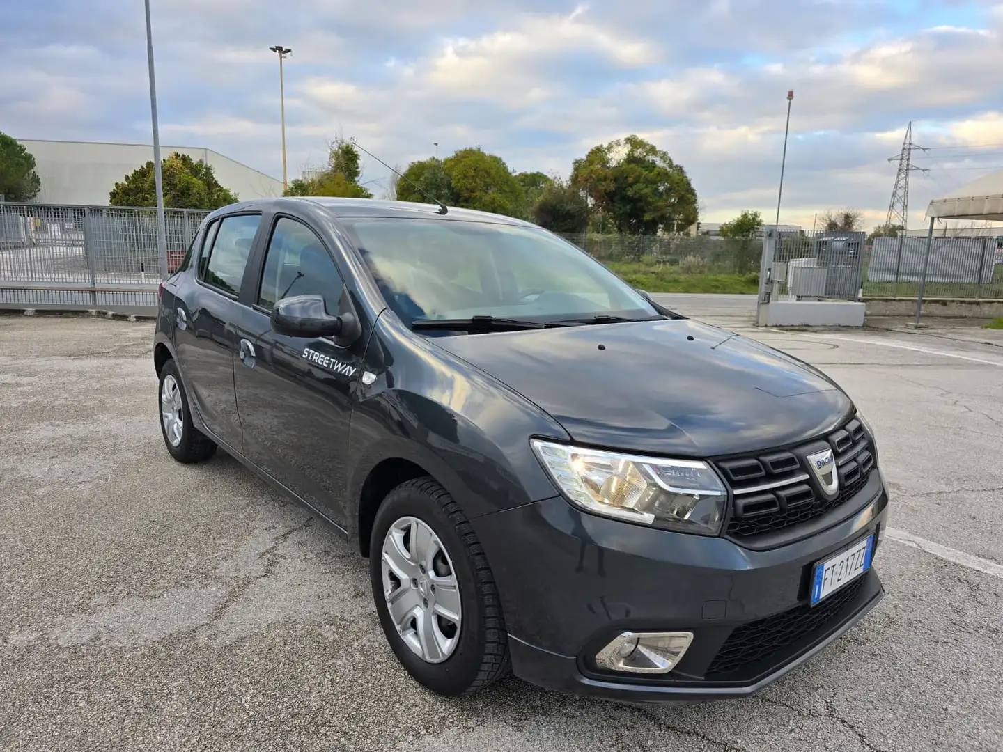 Dacia Sandero Sandero II 2017 1.5 blue dci Streetway Comfort s Gris - 1