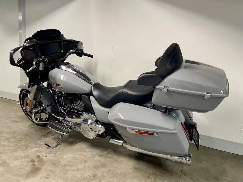 Harley-Davidson Street Glide - foto 5