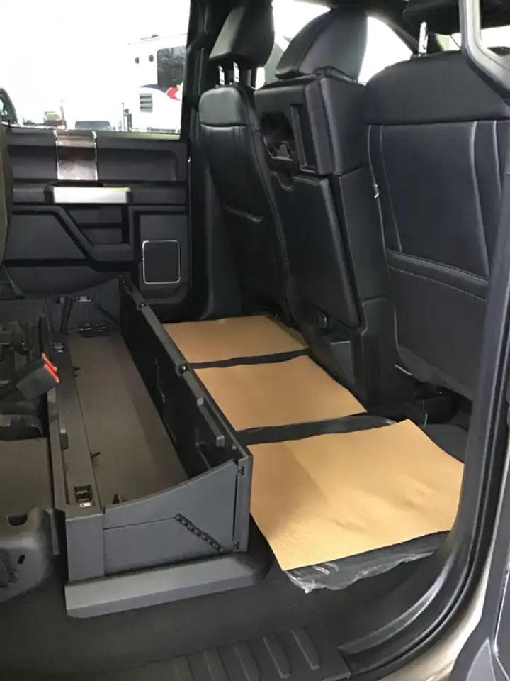 Ford F 350 снимка Ford F 350