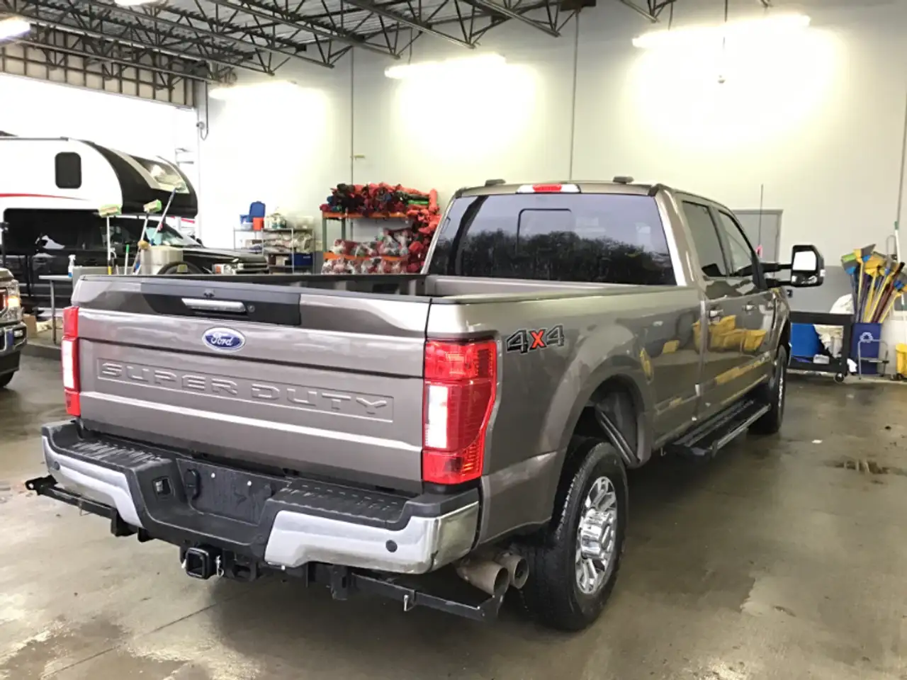 Ford F 350 снимка Ford F 350