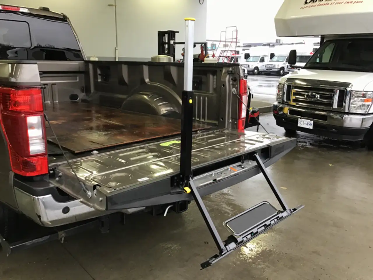 Ford F 350 снимка Ford F 350