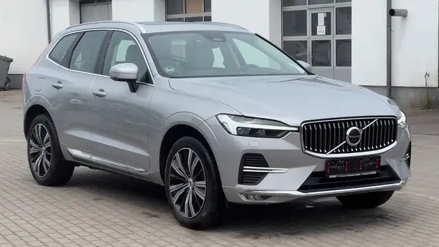 Volvo XC60 view 8