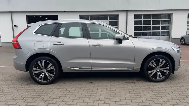 Volvo XC60 view 7