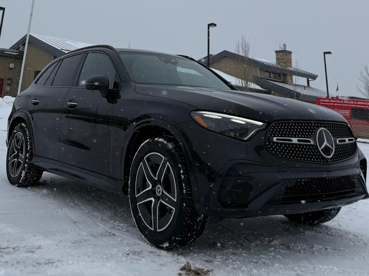 2023 Mercedes-Benz GLC