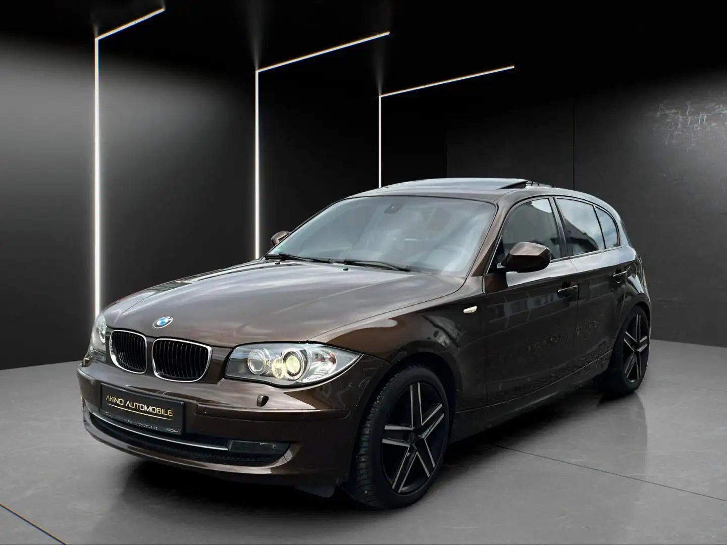 BMW 120 i *Shadow-Line*Automatik*PLEULLAGERSCHADEN!! Brown - 2