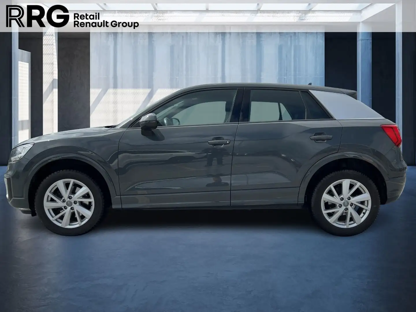 Audi Q2 Sport 1.4 TFSI Grau - 2