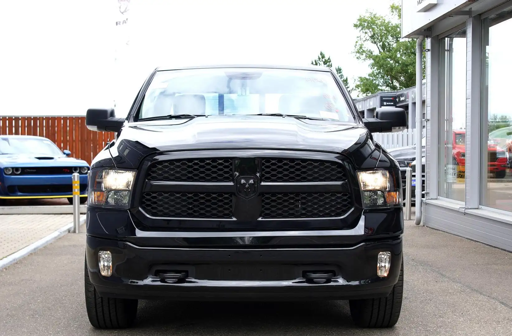 Dodge RAM 1500 SLT 5,7l Black Package,LPG,Tempomat Schwarz - 2