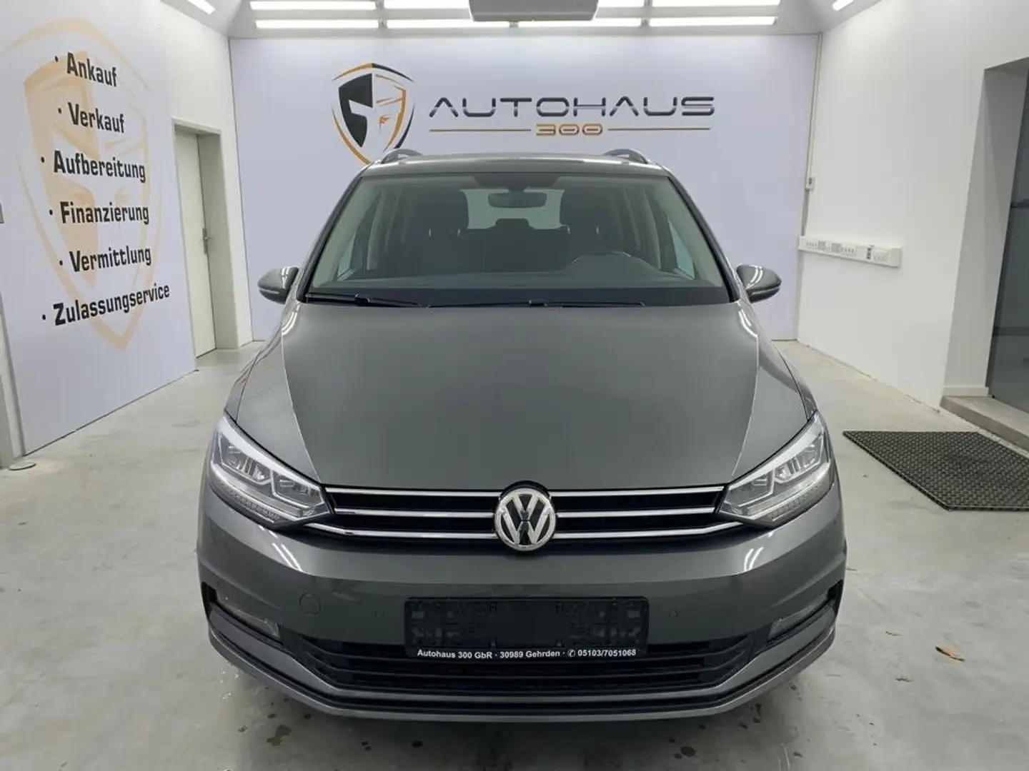 Volkswagen Touran 7 SITZER AHK KLIMA NAVI PDC MFL LED SHZ Gris - 2