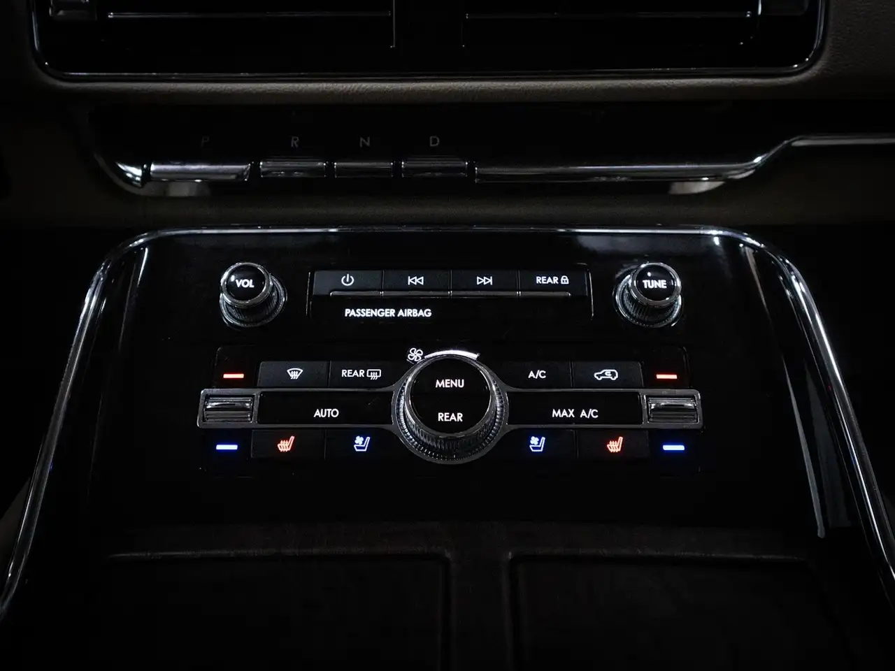 Lincoln Navigator снимка Lincoln Navigator