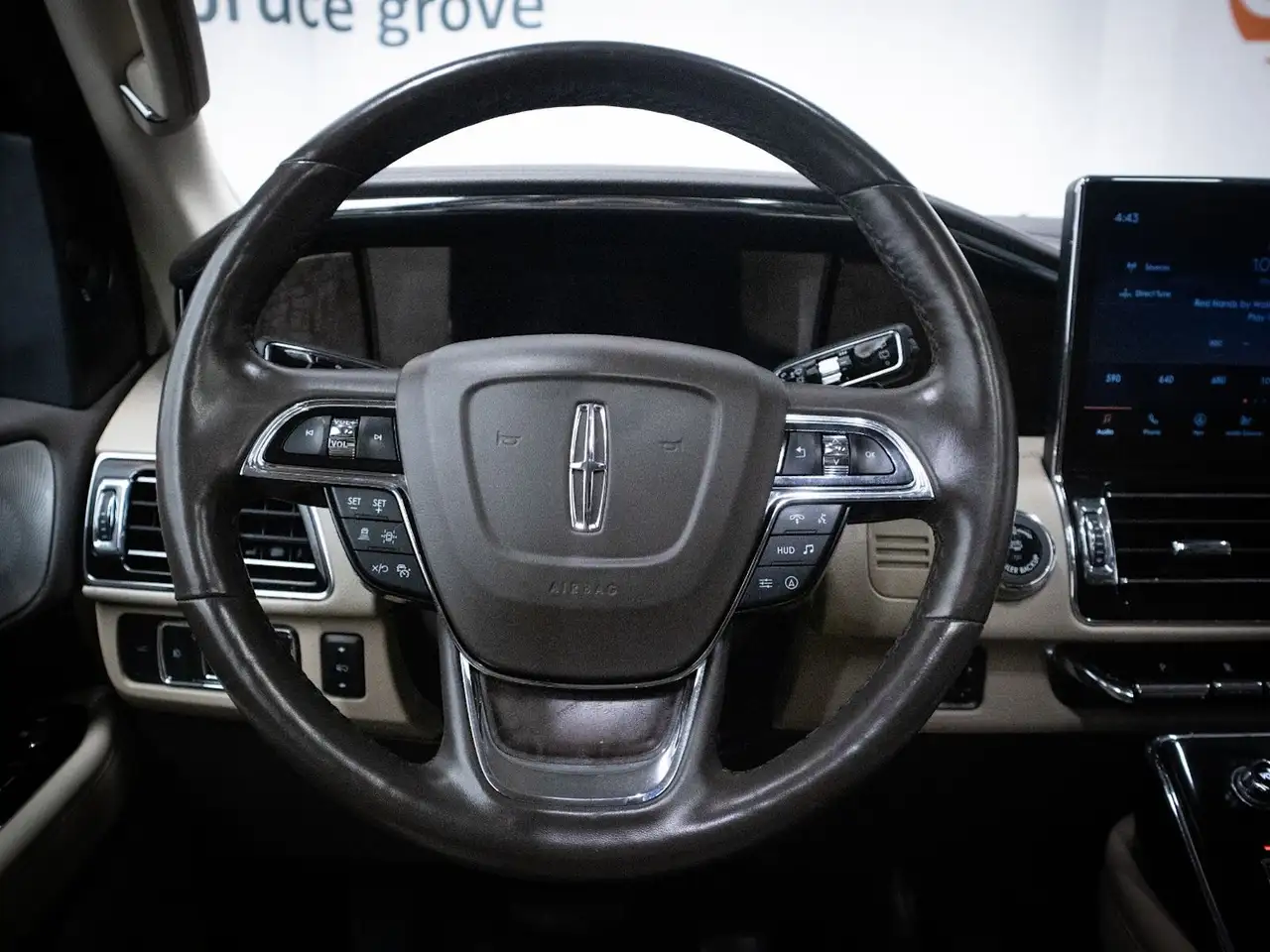 Lincoln Navigator снимка Lincoln Navigator