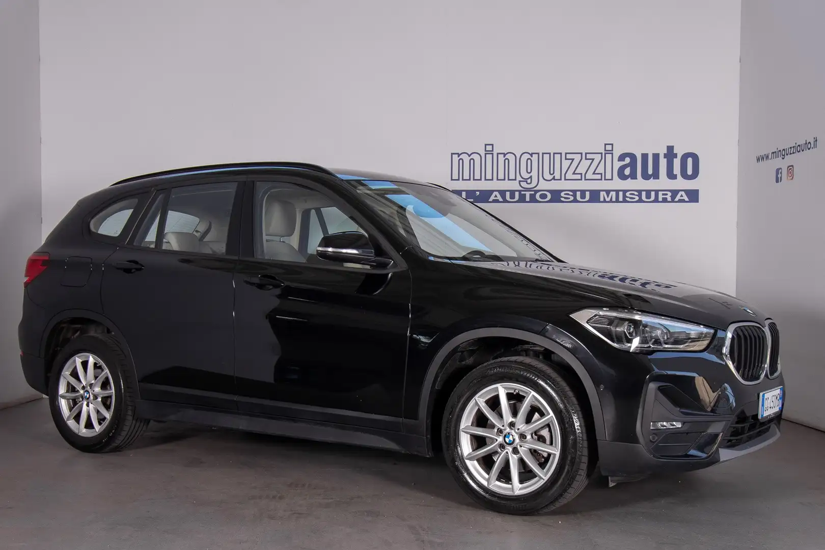 BMW X1 sdrive 16d Advantage auto 116CV Nero - 1