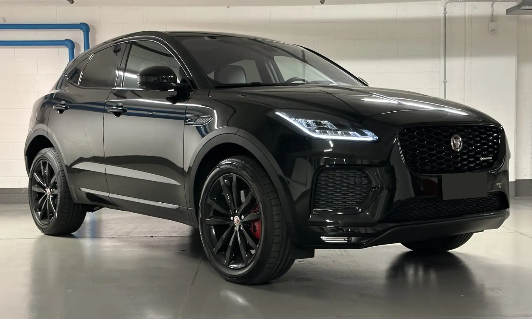 Jaguar E-Pace 1.5 i3 mhev S fwd 160cv auto - Total Black Negro - 1