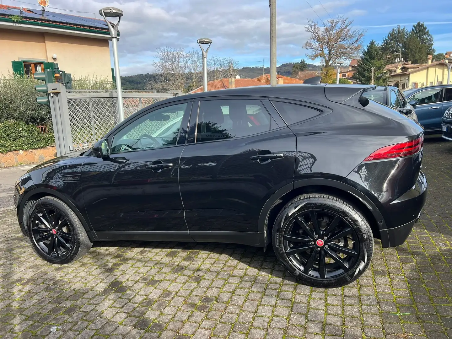 Jaguar E-Pace 1.5 i3 mhev S fwd 160cv auto - Total Black Noir - 2