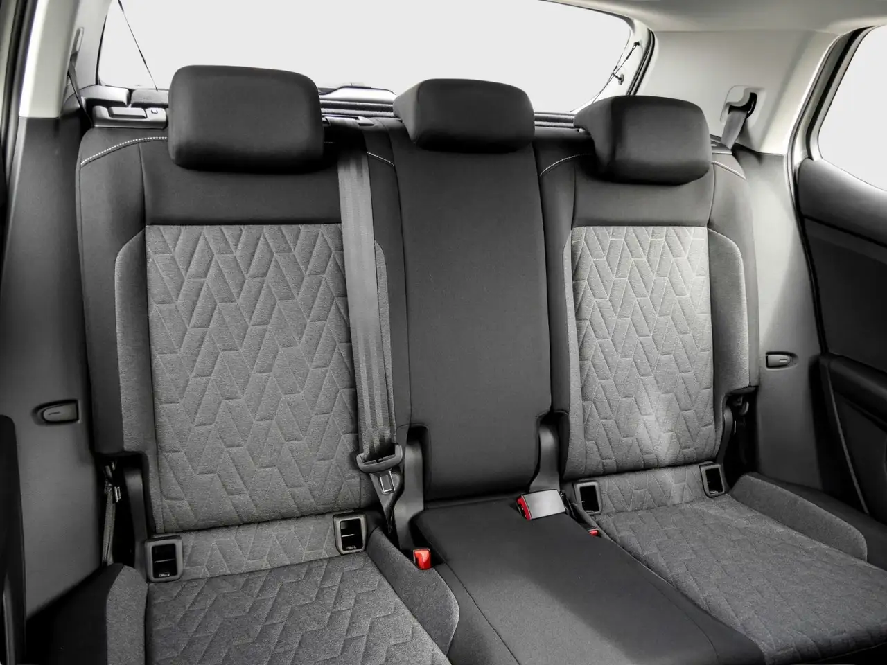 Volkswagen T-Cross Life 1.0 TSI LED Navi AHK TravelAss. Ganzj.reifen 4