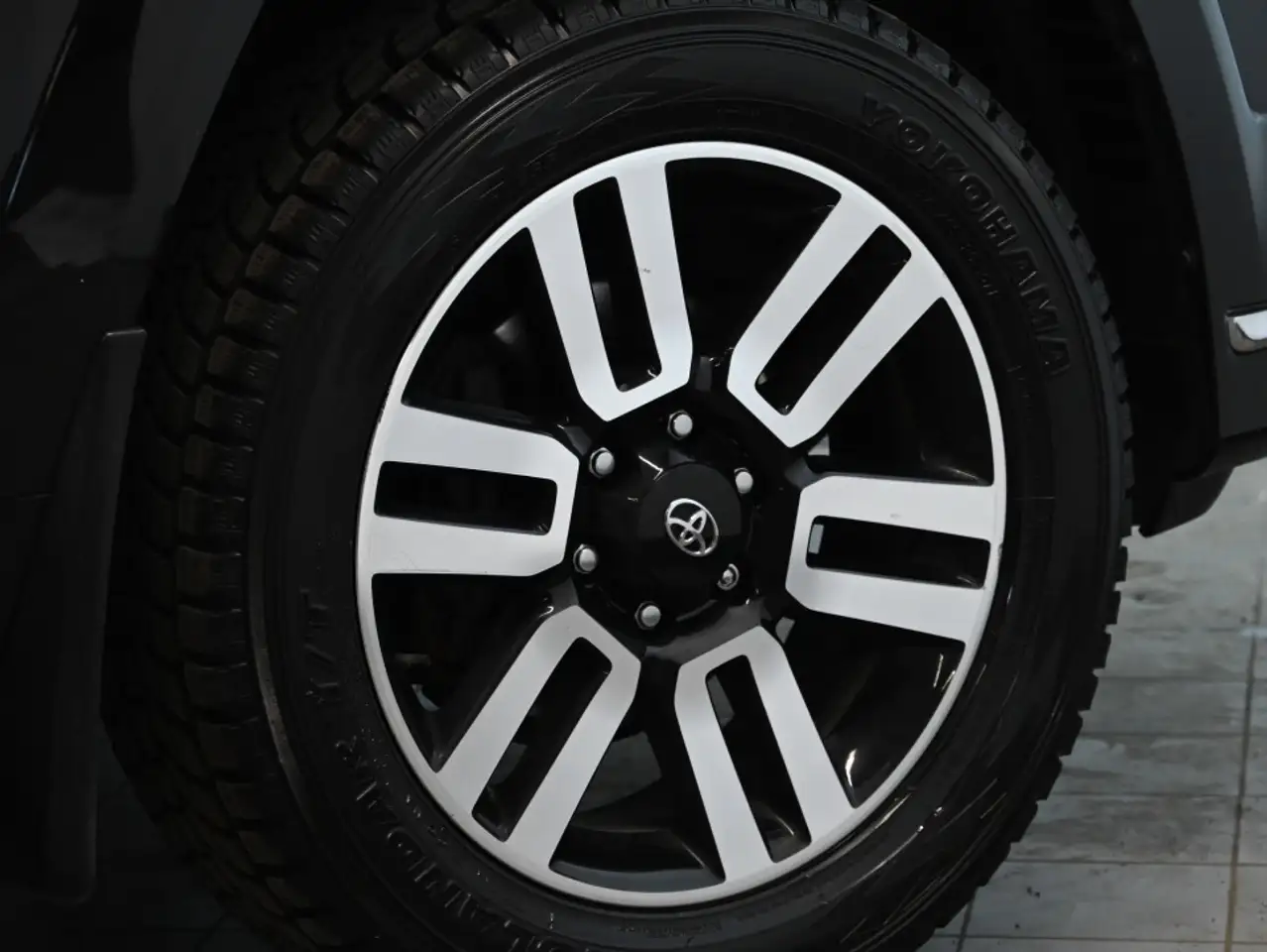 Toyota 4-Runner photo Toyota 4-Runner