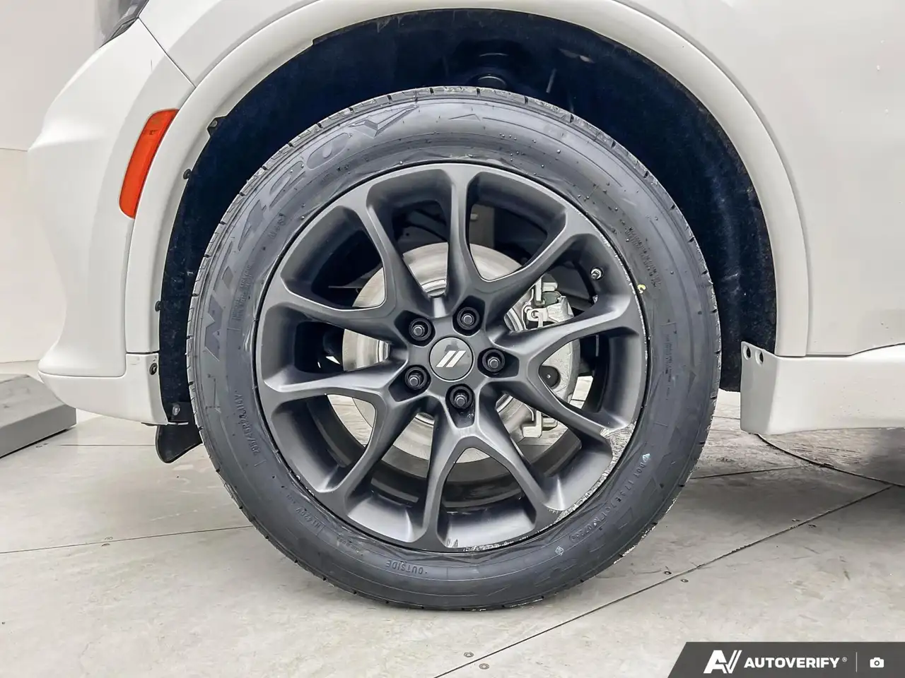 Dodge Durango снимка Dodge Durango