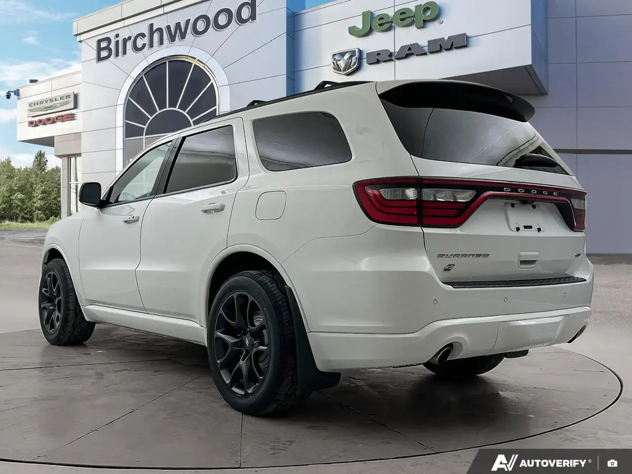 Dodge Durango снимка Dodge Durango