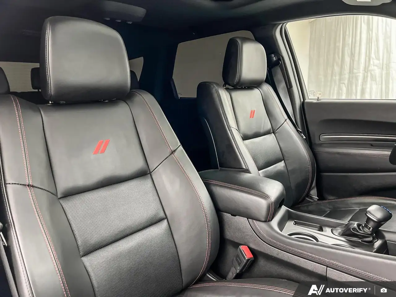 Dodge Durango снимка Dodge Durango