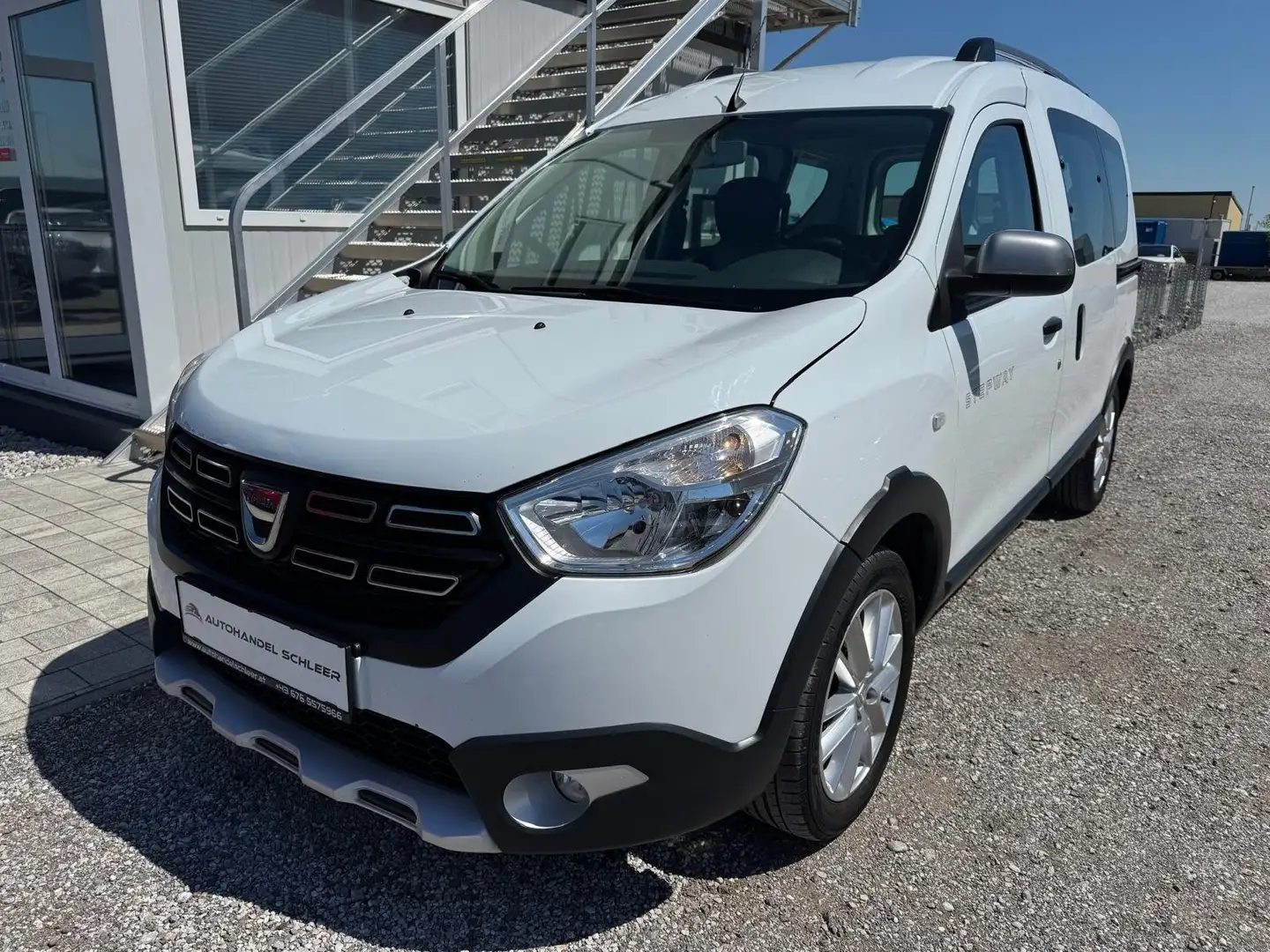Dacia Dokker Dokker Stepway TCe 130 PF Stepway_1 Besitzer Weiß - 1